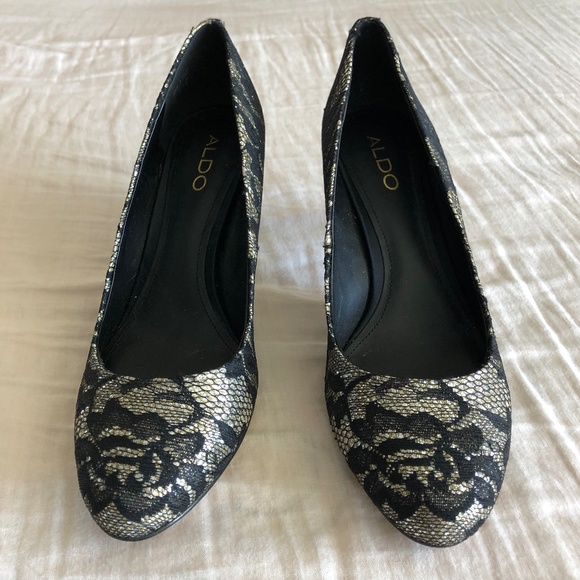 Aldo 3" Almond Toe Heels - Black Floral Lace with Gold & Silver - Size 10 - Picture 1 of 15